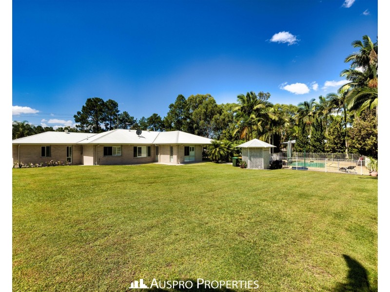 39-41 Country Court, Park Ridge QLD 4125