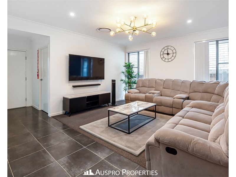 13 Cape Street, Pallara QLD 4110