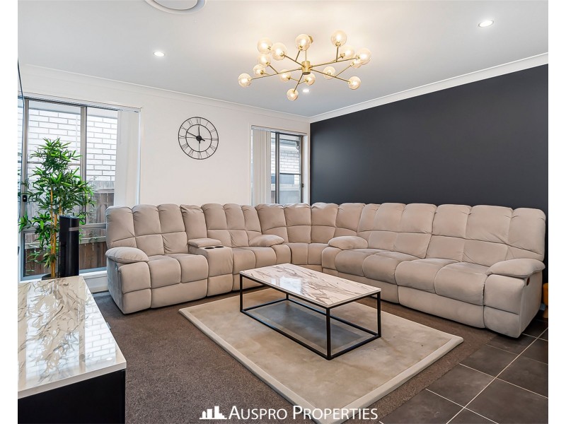 13 Cape Street, Pallara QLD 4110