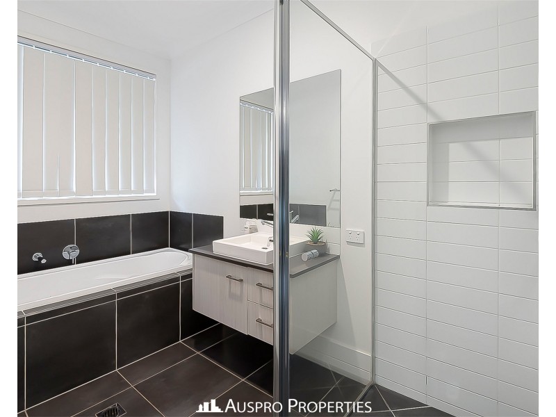 13 Cape Street, Pallara QLD 4110