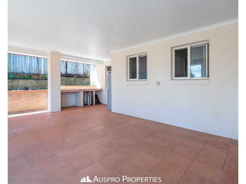 28 Nevern Street, Macgregor QLD 4109