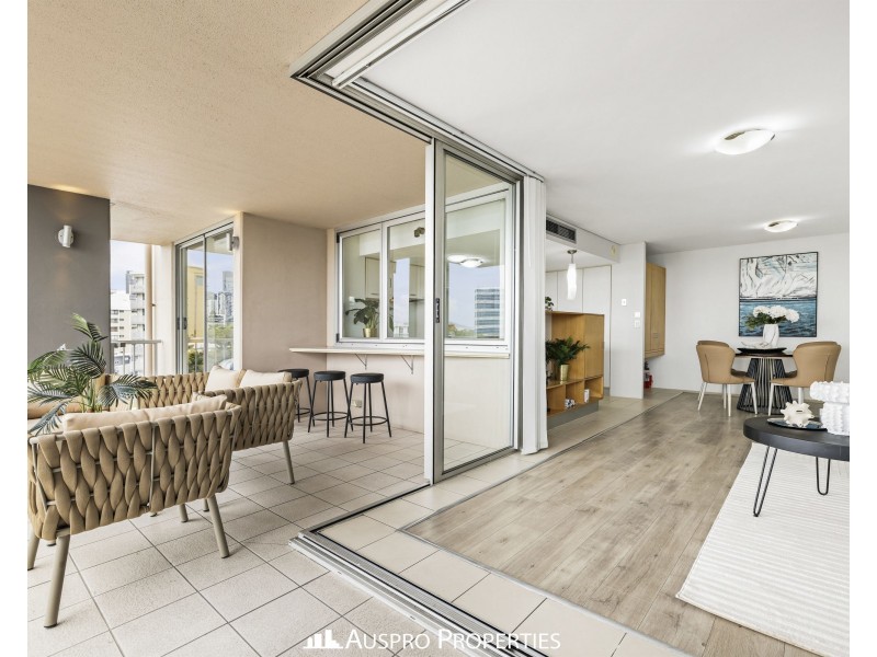 30/153 Lambert Street, Kangaroo Point QLD 4169