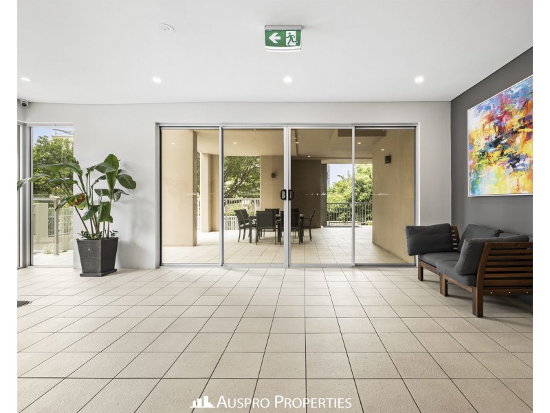 30/153 Lambert Street, Kangaroo Point QLD 4169