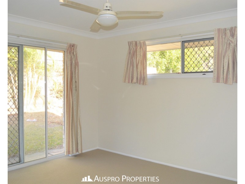 17 Housman Place, Calamvale QLD 4116