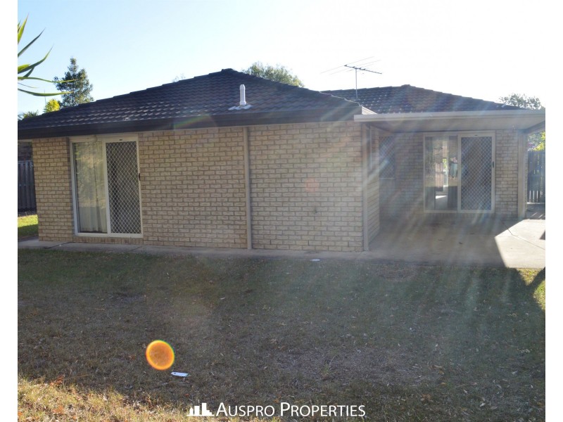 17 Housman Place, Calamvale QLD 4116