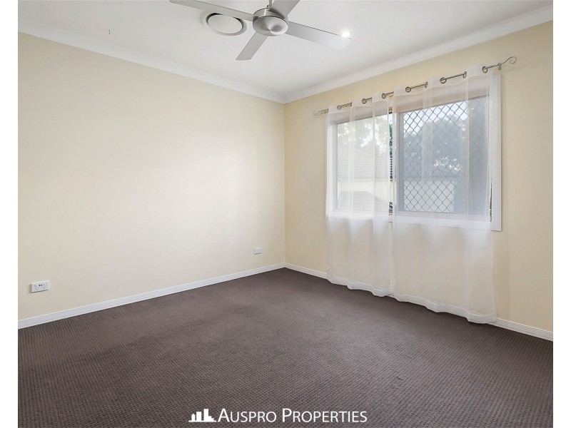 24 Saint Tropez Place, Forest Lake QLD 4078