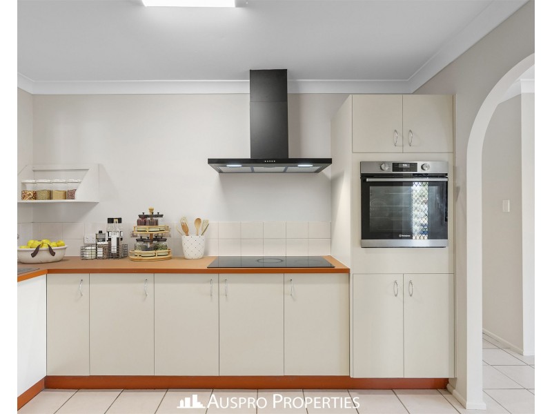 24 Trebeck Street, Browns Plains QLD 4118