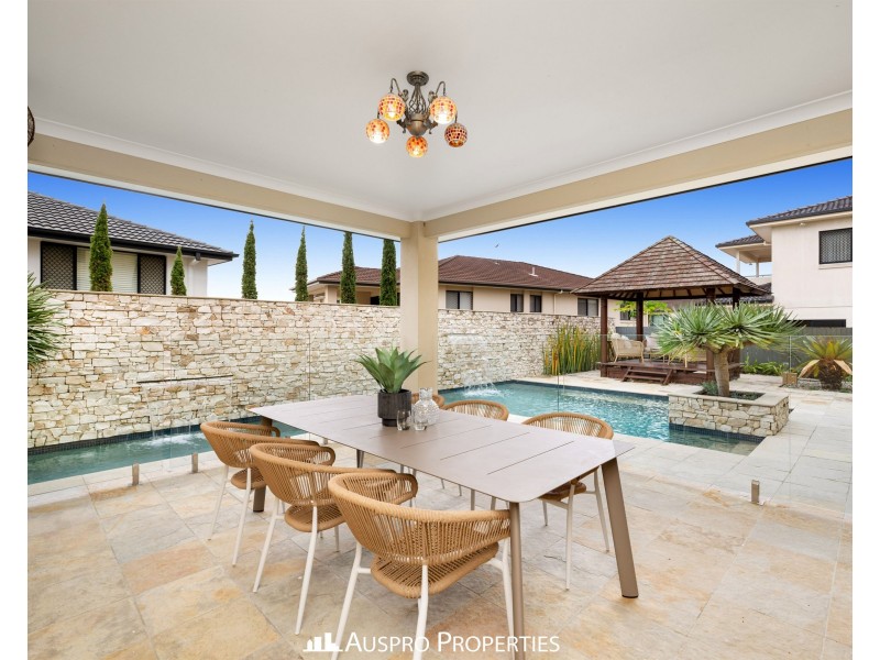 51 Hawthorn Circuit, Stretton QLD 4116