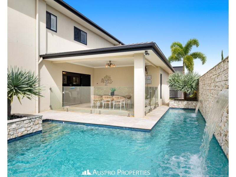 51 Hawthorn Circuit, Stretton QLD 4116