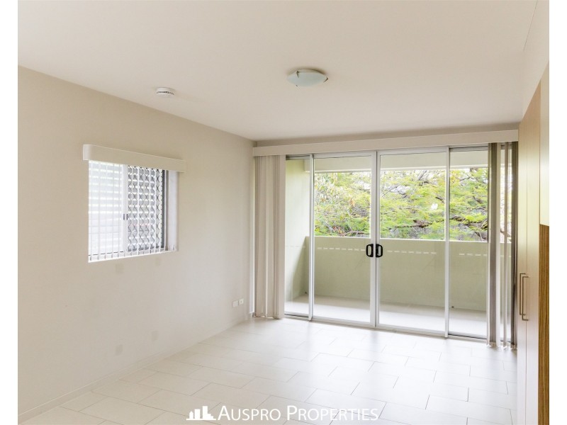 13/25 Park Road, Yeronga QLD 4104