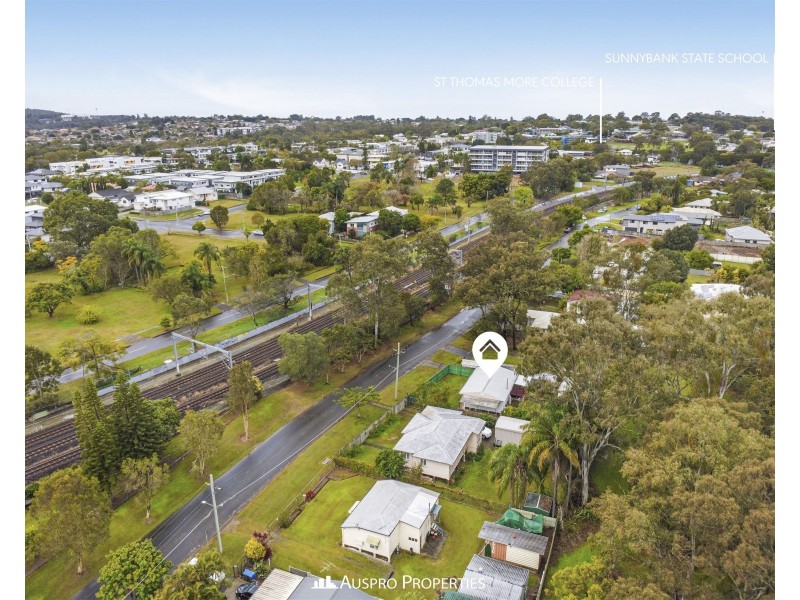 77 Evenwood Street, Coopers Plains QLD 4108