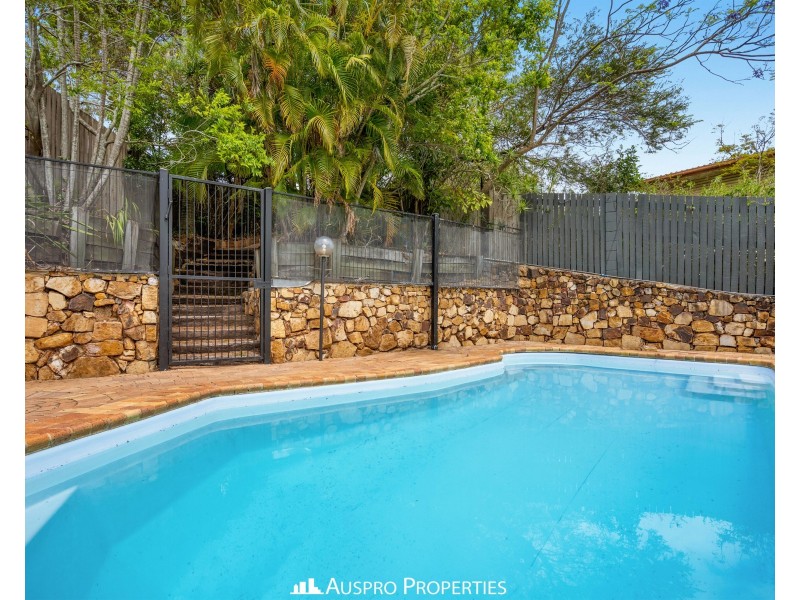 132 Fernvale Road, Tarragindi QLD 4121