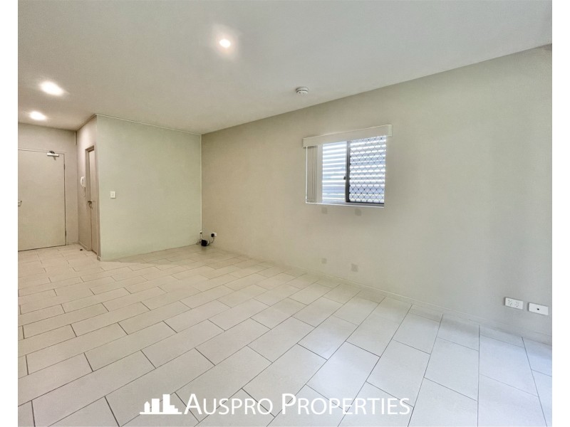 2/25 Park Road, Yeronga QLD 4104