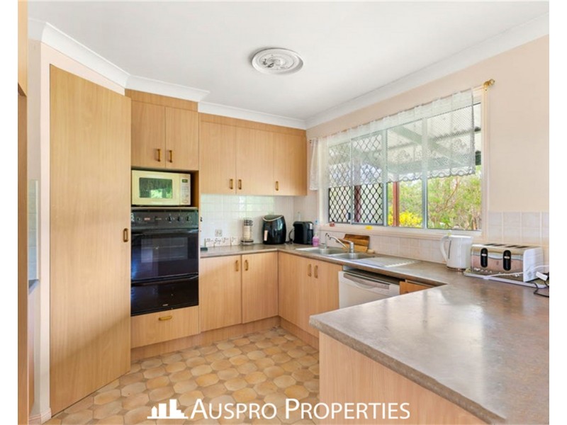 43-45 Country Court, Park Ridge QLD 4125