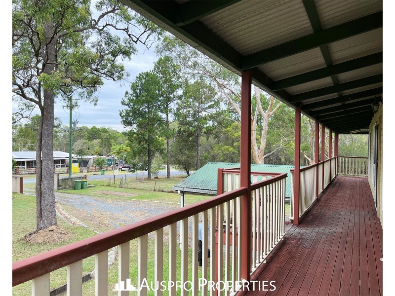 43-45 Country Court, Park Ridge QLD 4125