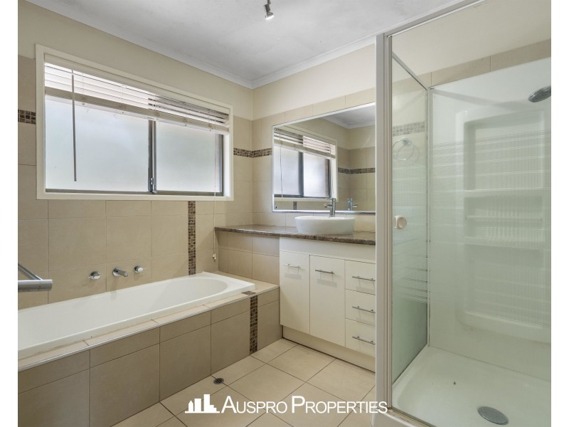 46-48 Jacaranda Avenue, Boronia Heights QLD 4124