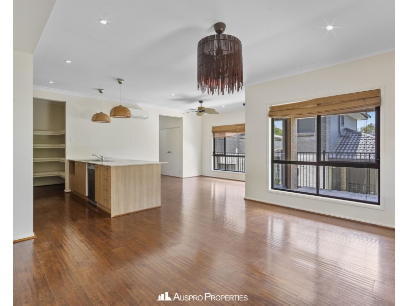 47 Cockatoo Place, Rochedale QLD 4123