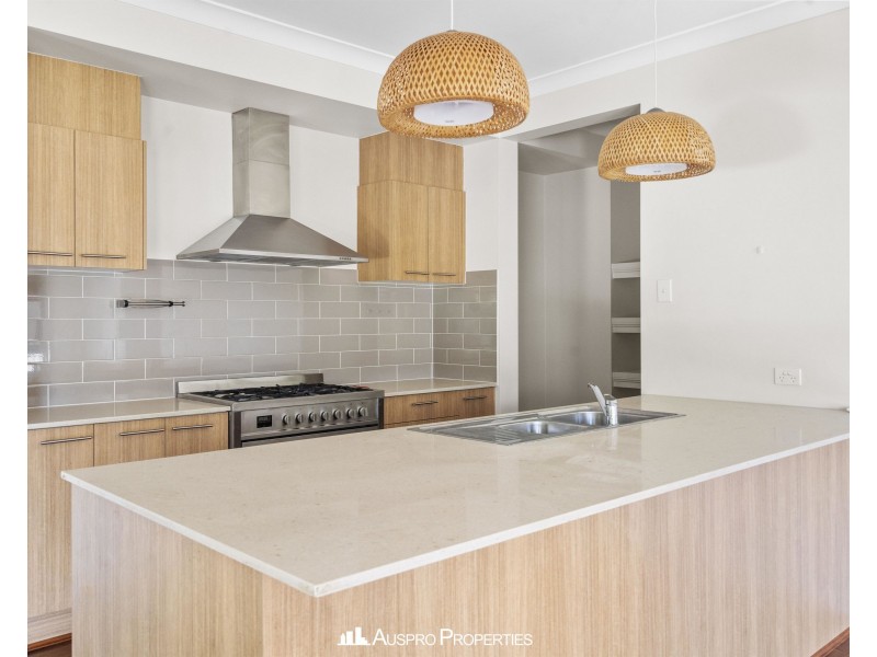 47 Cockatoo Place, Rochedale QLD 4123