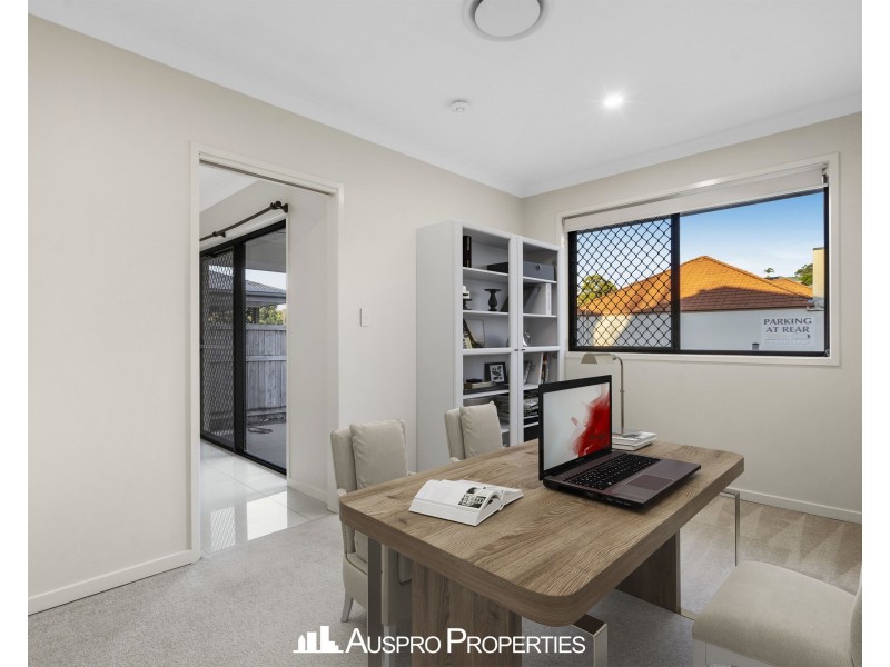 46 Kenneth Street, Coorparoo QLD 4151