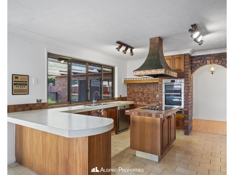 38 Fairbank Street, Sunnybank QLD 4109