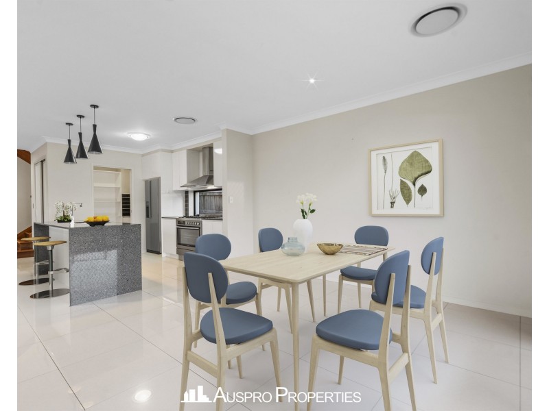 46 Kenneth Street, Coorparoo QLD 4151