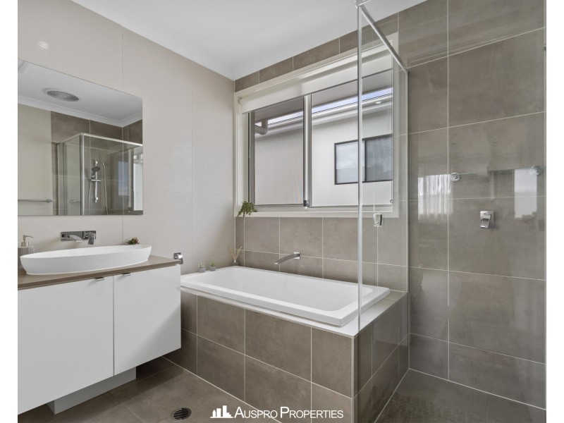 18 Katelyn Street, Underwood QLD 4119