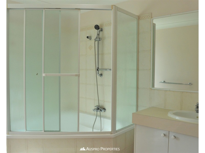 145 Ulinga Crescent, Parkinson QLD 4115