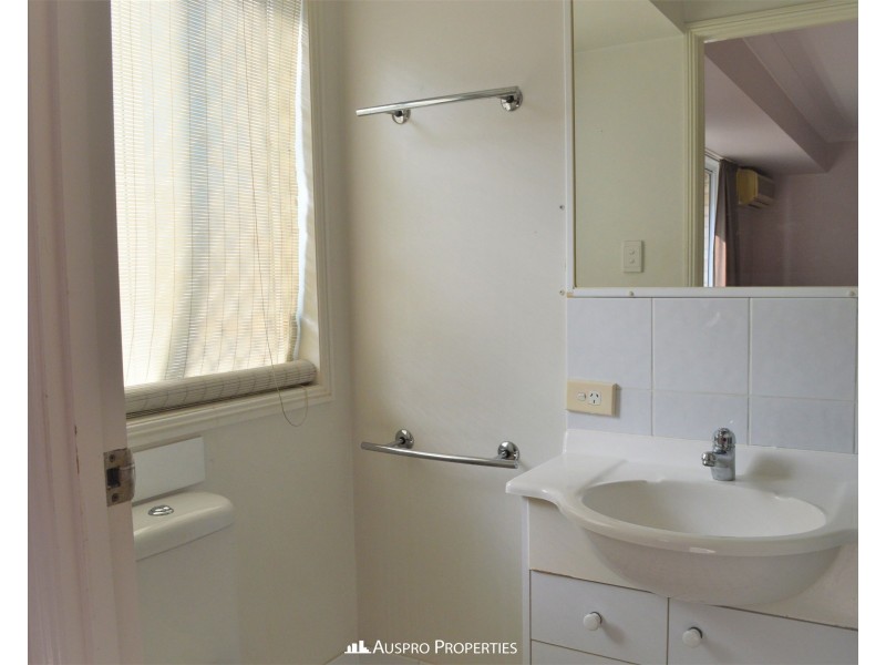 145 Ulinga Crescent, Parkinson QLD 4115