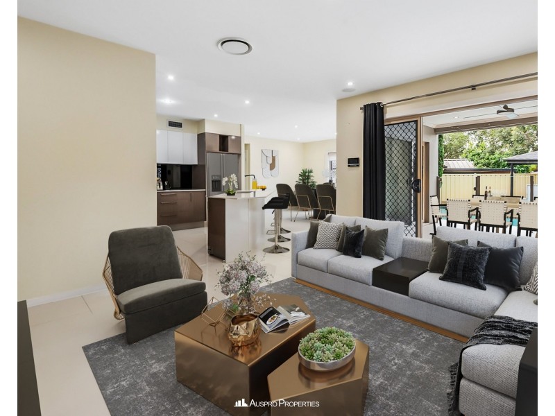 24 Saint Tropez Place, Forest Lake QLD 4078