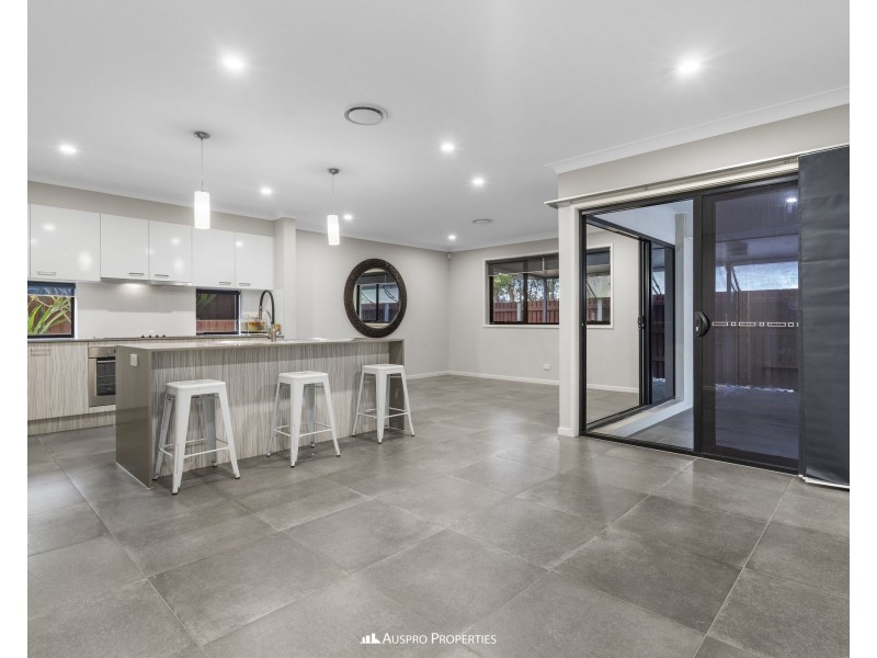 9 Dongola Street, Durack QLD 4077