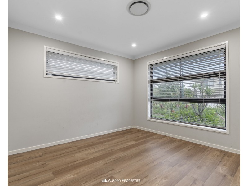 9 Dongola Street, Durack QLD 4077