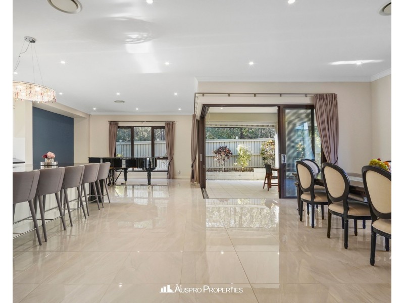 76 Elderbury Place, Stretton QLD 4116