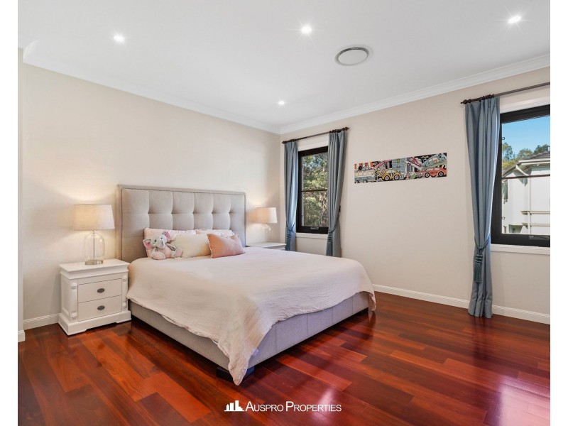 76 Elderbury Place, Stretton QLD 4116