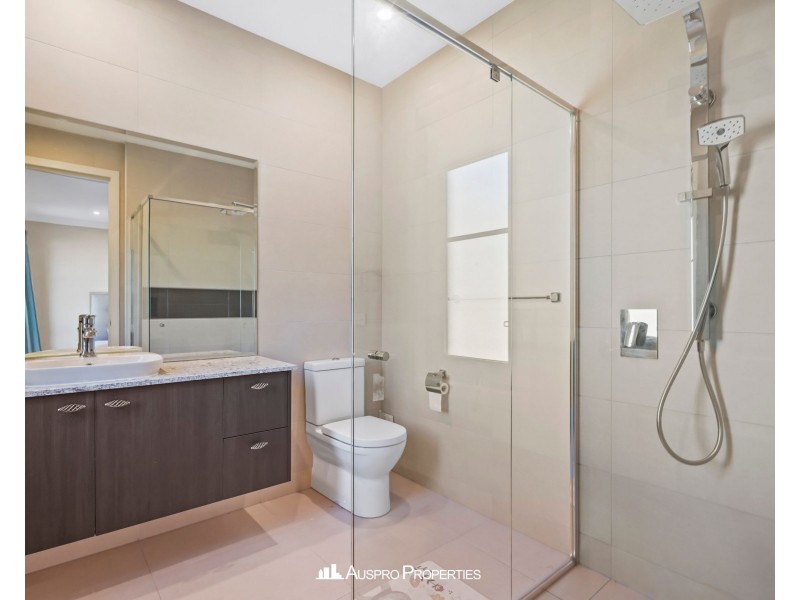 76 Elderbury Place, Stretton QLD 4116