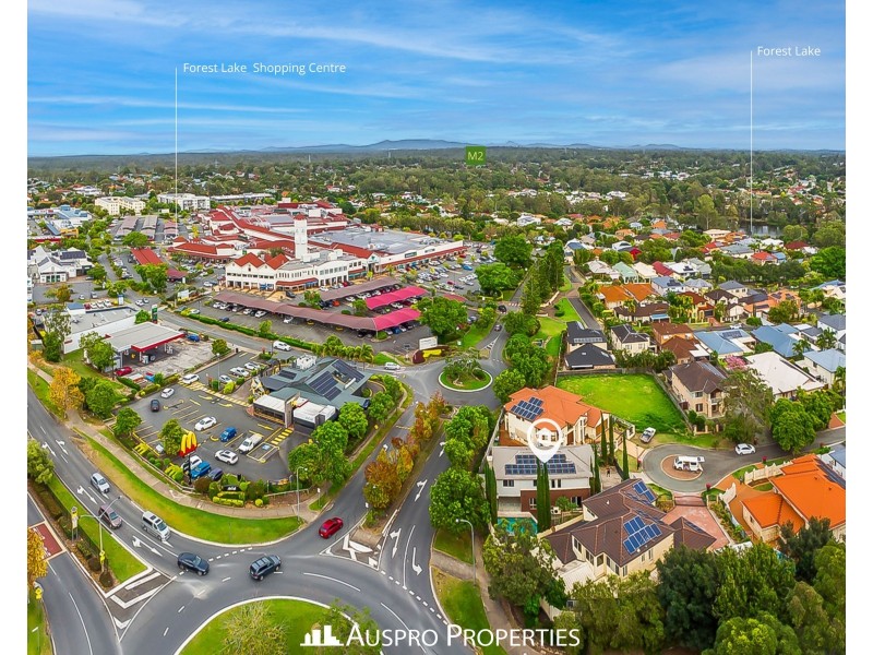 24 Saint Tropez Place, Forest Lake QLD 4078