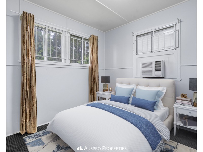 77 Evenwood Street, Coopers Plains QLD 4108