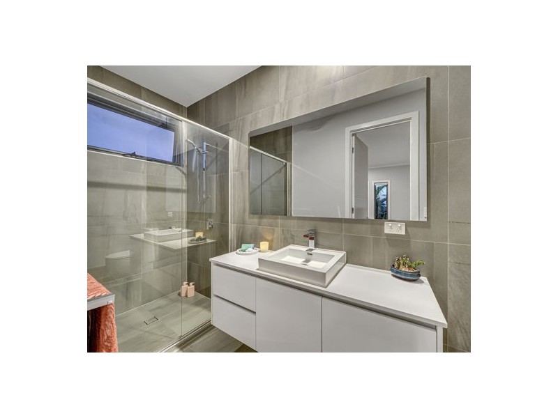 126 Skyview Avenue, Rochedale QLD 4123