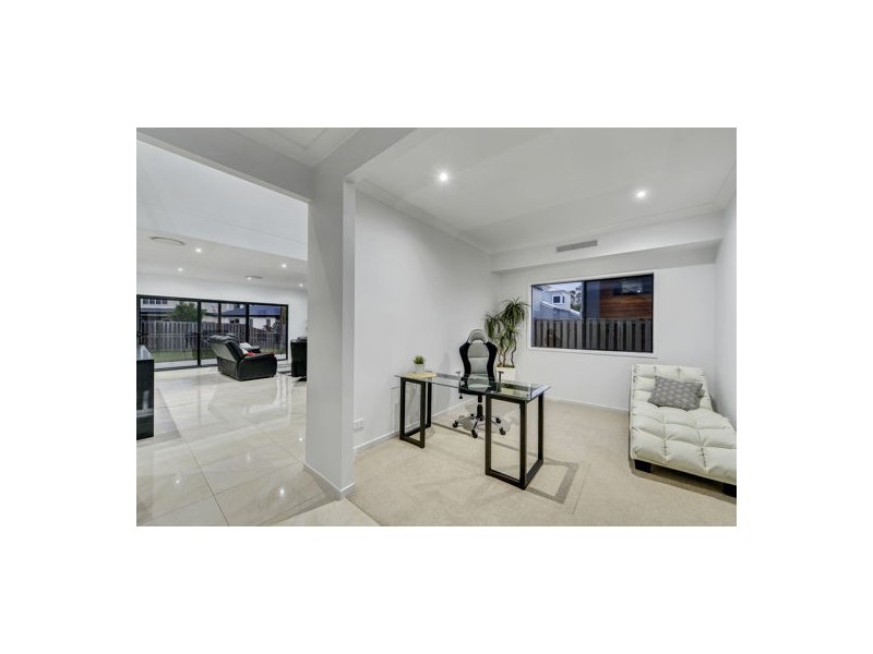 13 Kestrel Street, Rochedale QLD 4123