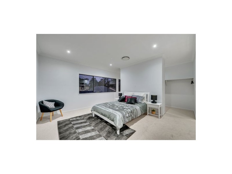 13 Kestrel Street, Rochedale QLD 4123