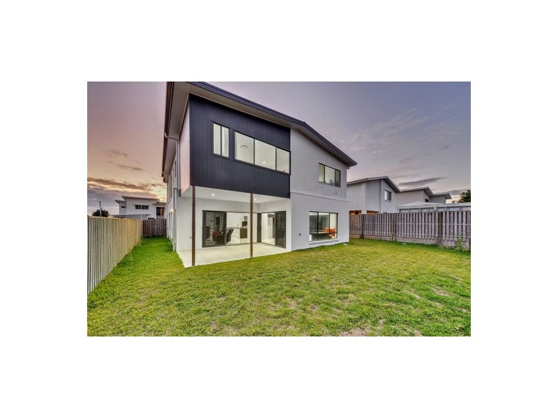 13 Kestrel Street, Rochedale QLD 4123