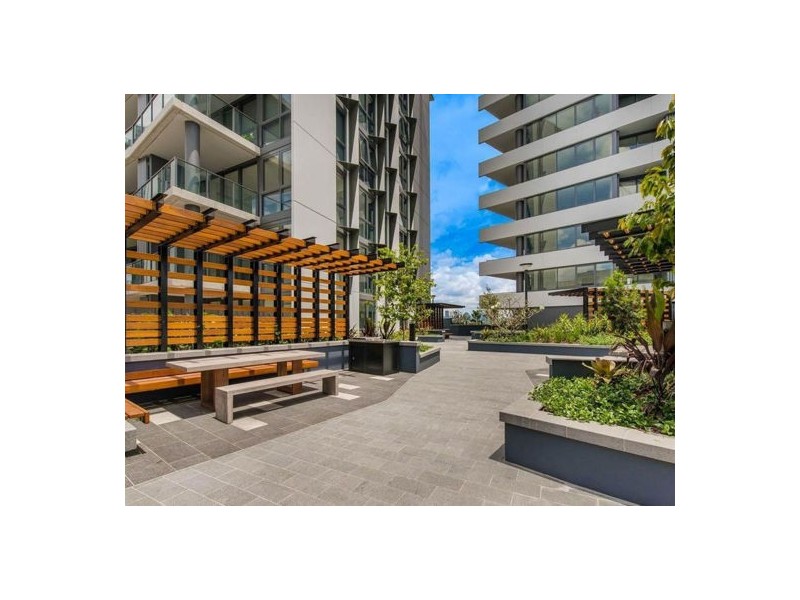 20504 300 Old Cleveland Road, Coorparoo QLD 4151