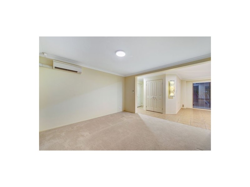 20 Coneybeer Place, Eight Mile Plains QLD 4113