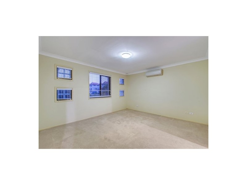 20 Coneybeer Place, Eight Mile Plains QLD 4113