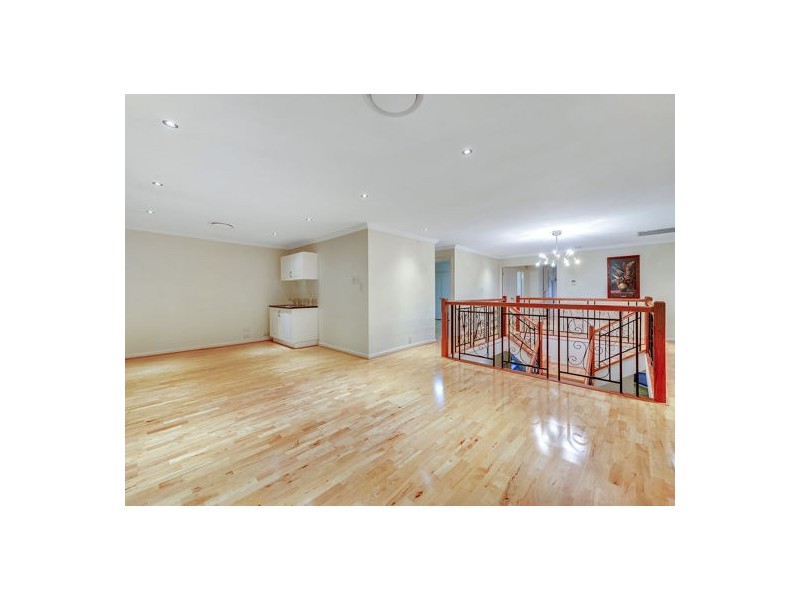 11 Mount Archer Road, Parkinson QLD 4115