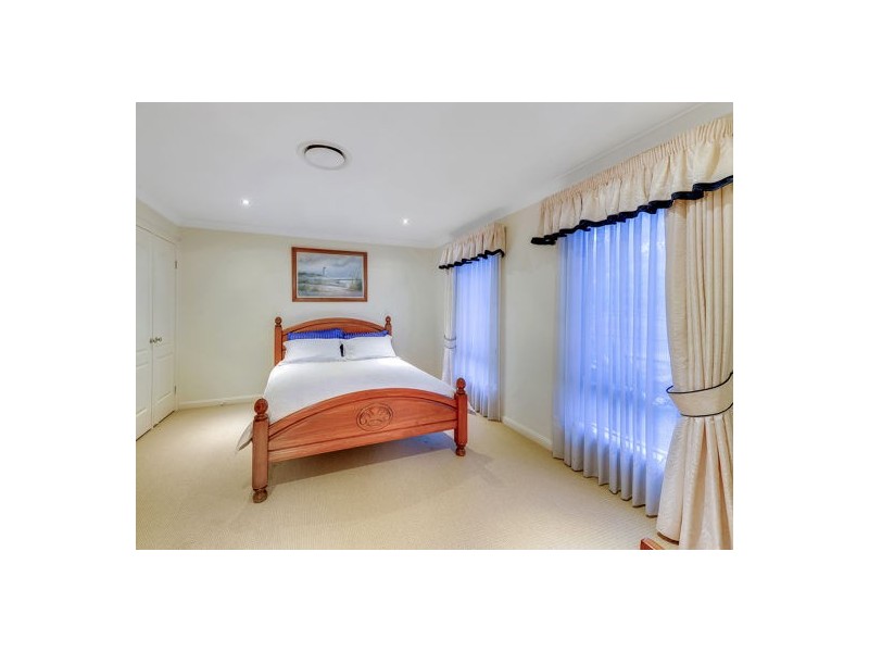 11 Mount Archer Road, Parkinson QLD 4115