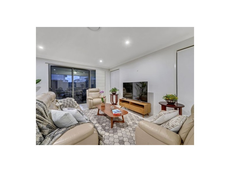 6 Resurge Street, Rochedale QLD 4123