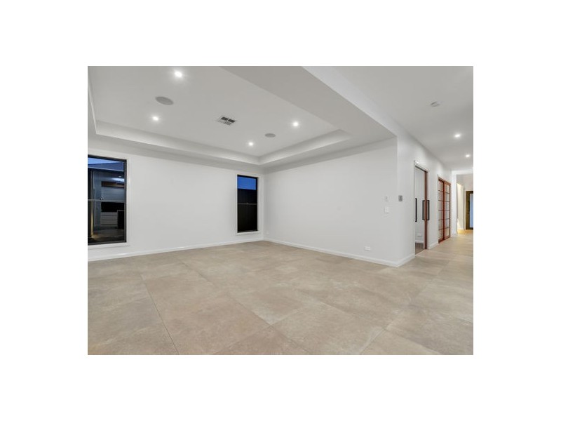 87 Splendour Street, Rochedale QLD 4123