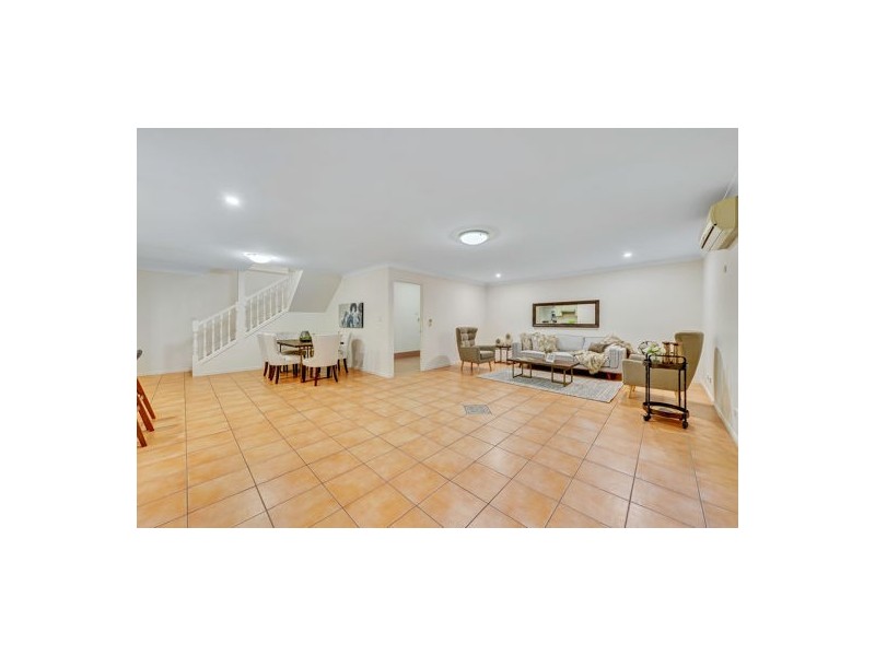 16 Toorak Place, Runcorn QLD 4113