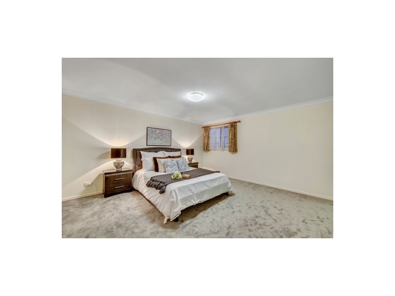 16 Toorak Place, Runcorn QLD 4113