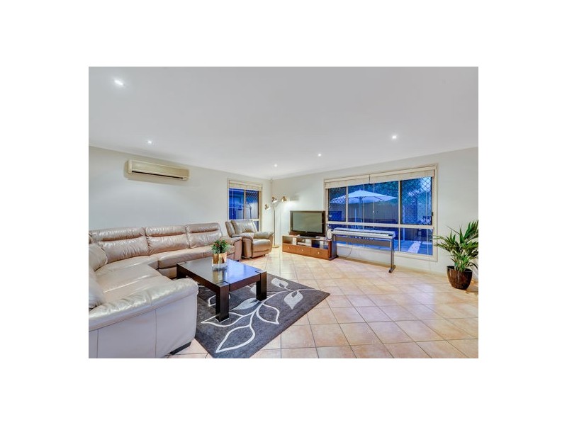 3 Parkhurst Place, Kuraby QLD 4112